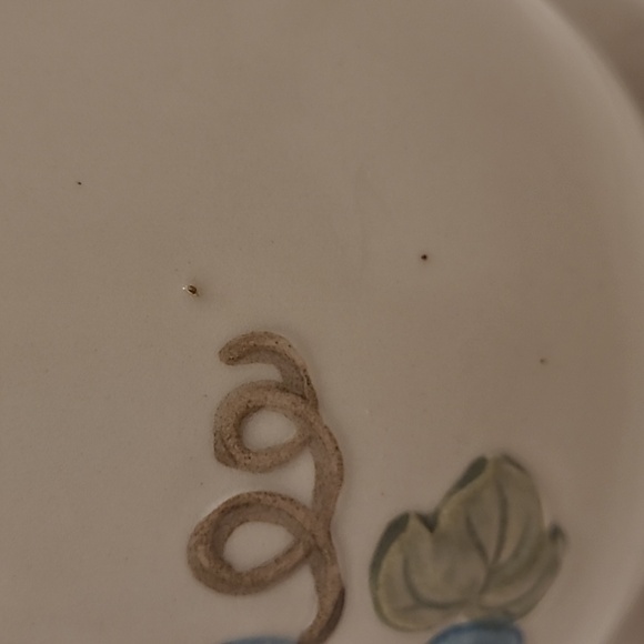 Vintage Metlox Poppytrail Teapot with Blue Grapes - Picture 16 of 16